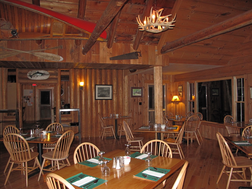 bald mountain camps dining room